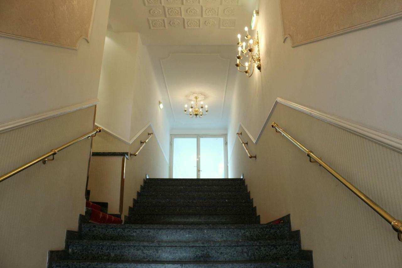 City&More! Apartment Neubau เวียนนา ภายนอก รูปภาพ