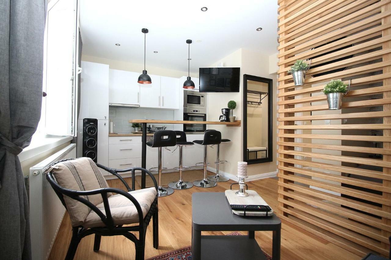 City&More! Apartment Neubau เวียนนา ภายนอก รูปภาพ